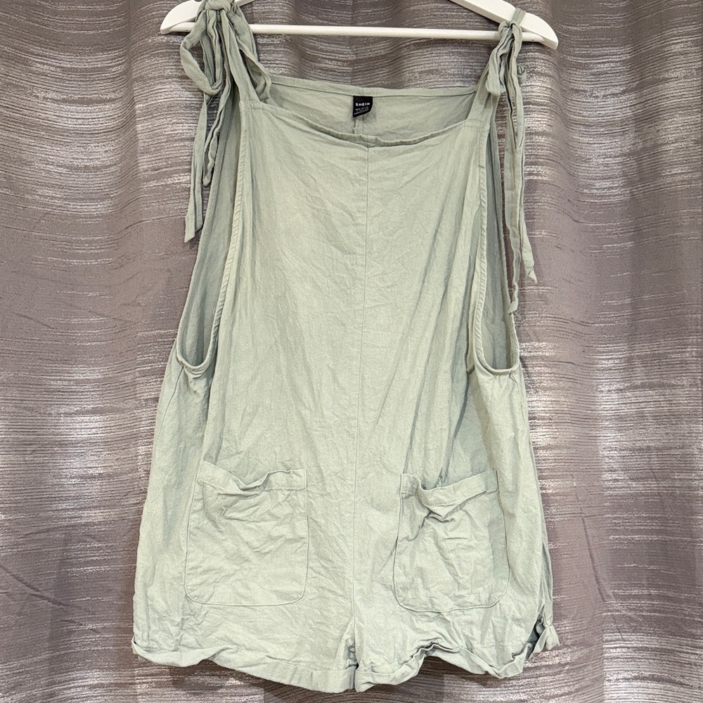 SHEIN Light Green Sleeveless romper
